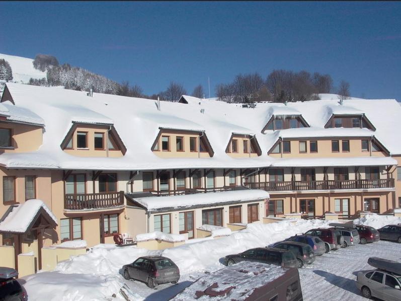 Apartmanovy Dom Magura Donovaly Exterior foto